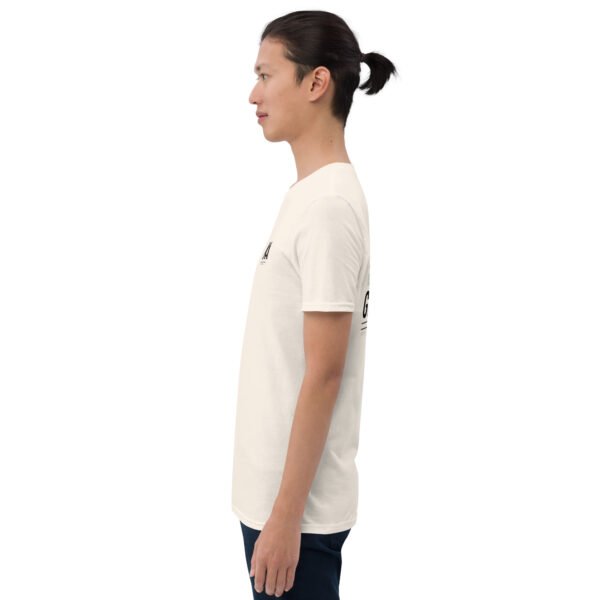 Short-Sleeve Unisex T-Shirt (KA) - Imagen 35